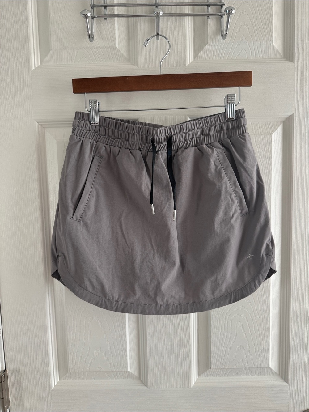 Halara Light Gray Active Drawstring Skort